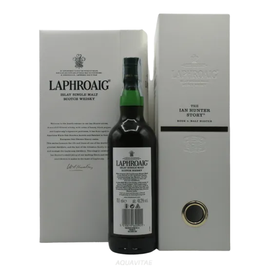 Laphroaig 34 Year Old The Ian Hunter Story Book 4